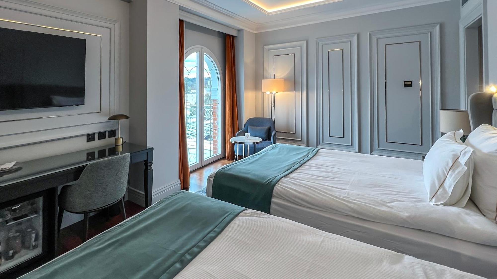 Xheko Imperial Luxury Hotel & Spa Тирана Екстер'єр фото Deluxe Room