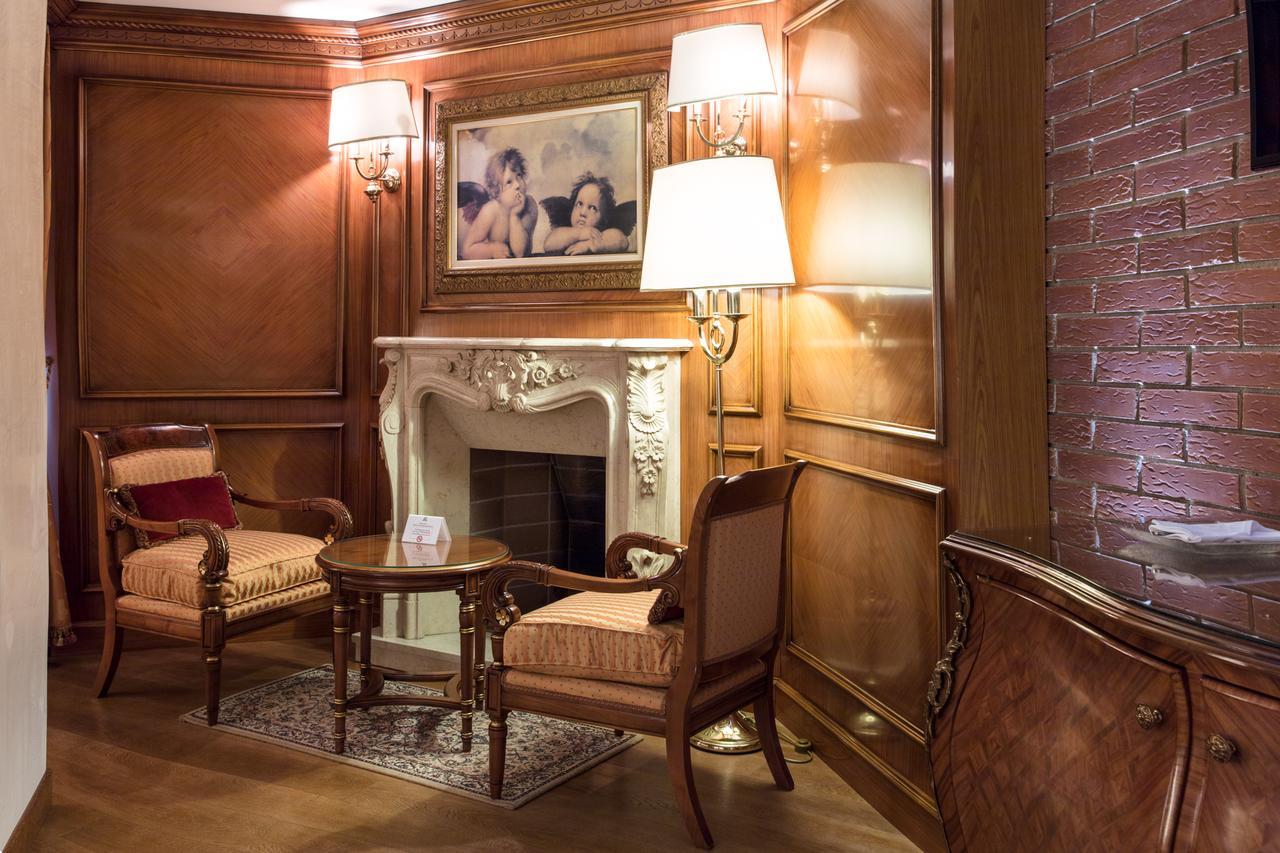 Xheko Imperial Luxury Hotel & Spa Тирана Екстер'єр фото Interior of the hotel